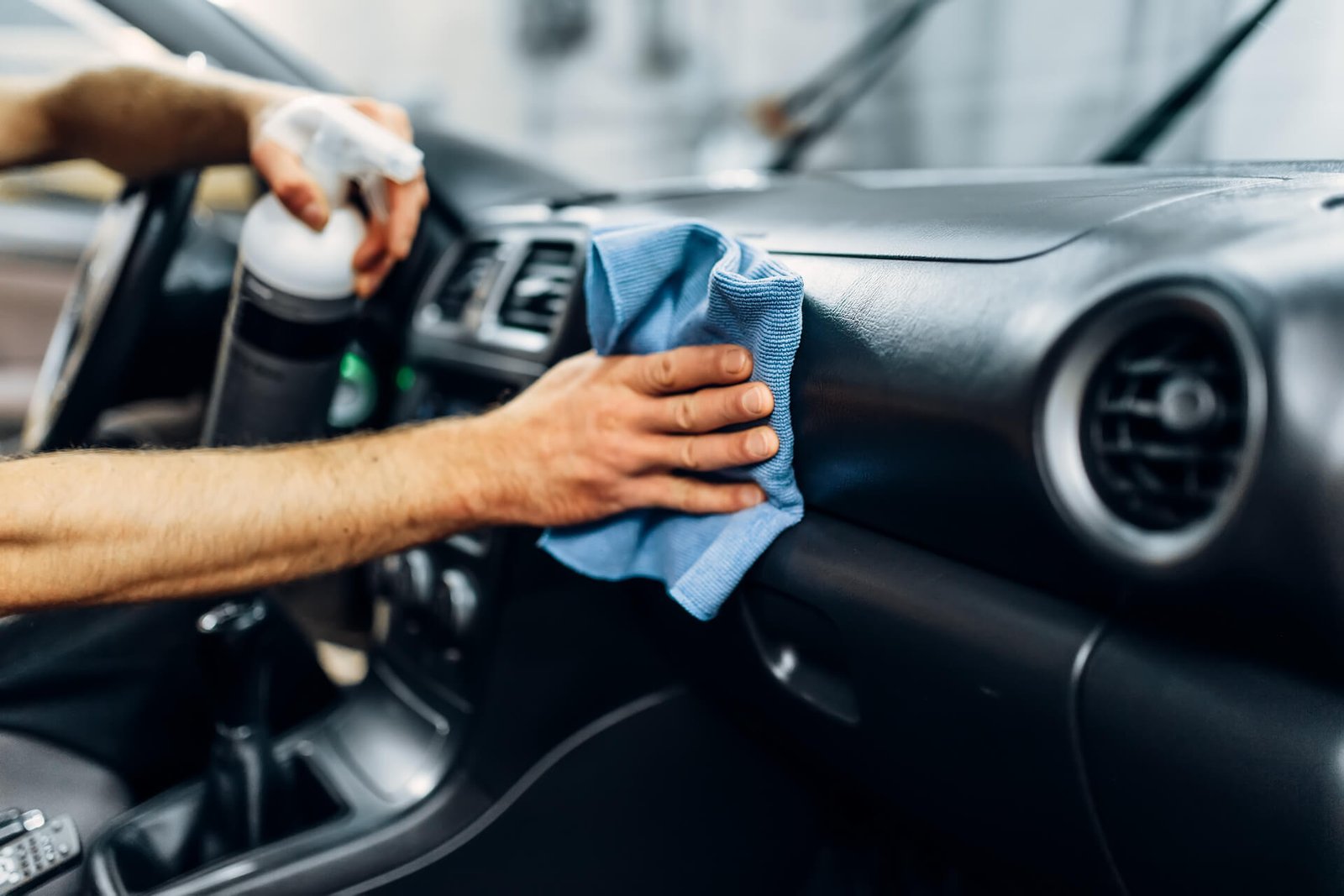 Tips to maintain your car’s interior